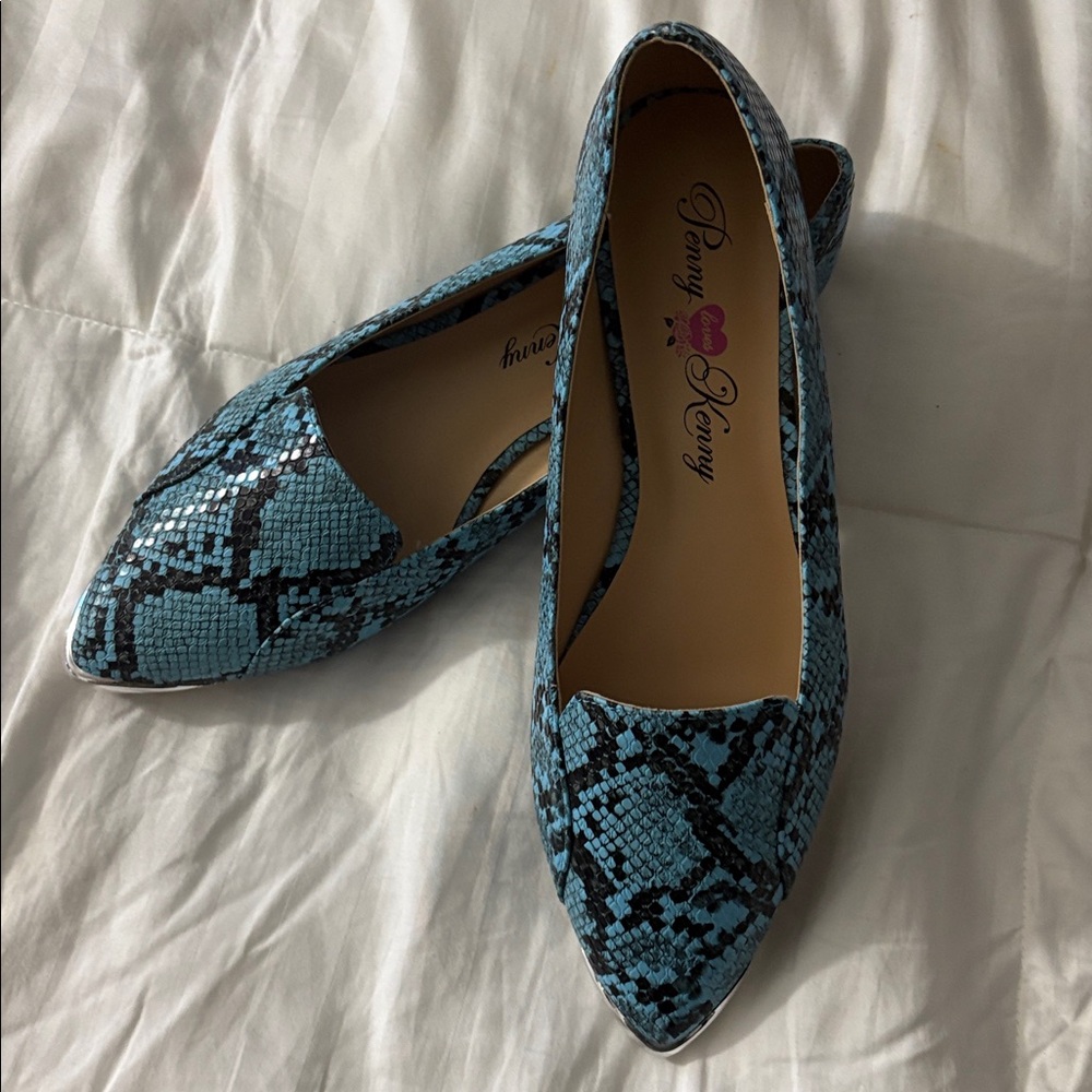 Penny Loves Kenny Blue Snake Print Flats